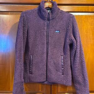 Patagonia jacket. Plum. Women’s size large.  Excellent condition.